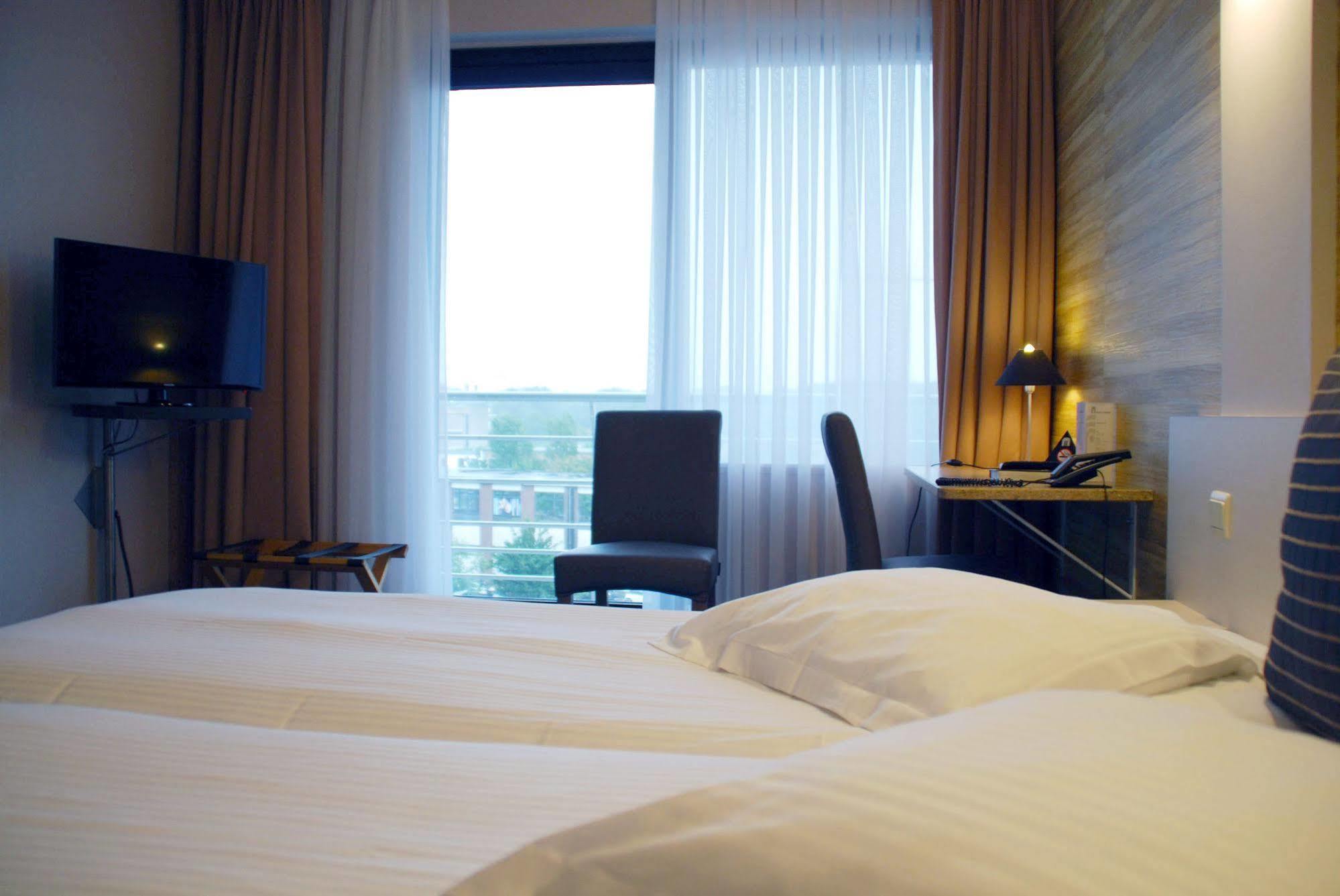 Hotel Melinda Ostenda Esterno foto